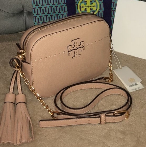 Tory Burch Handbags - Tory Burch Camera Bag Crossbody